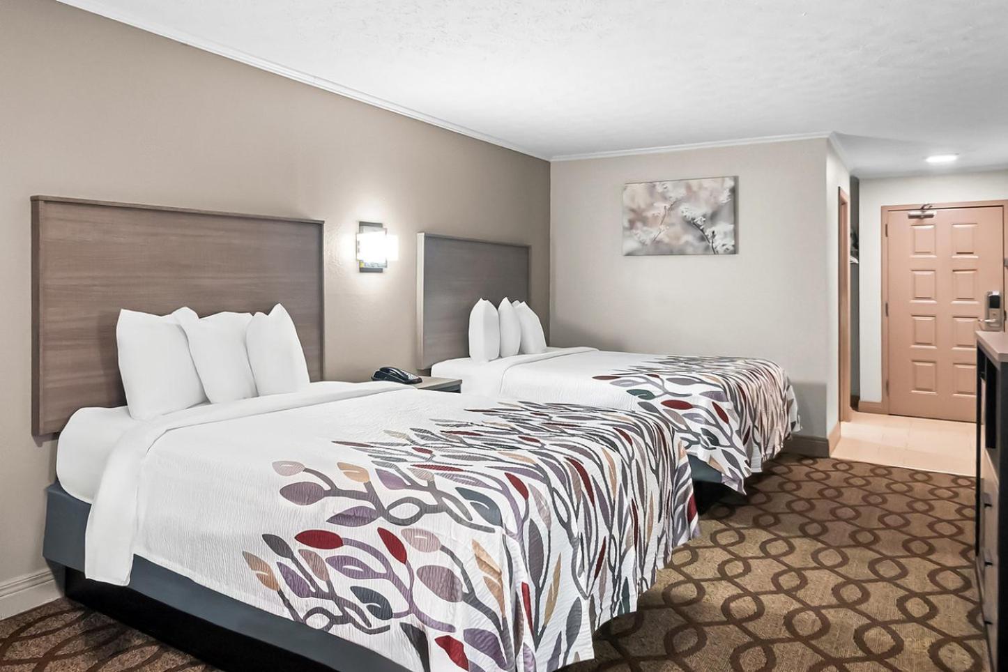 Red Roof Inn & Suites Lexington - Hamburg Eksteriør billede