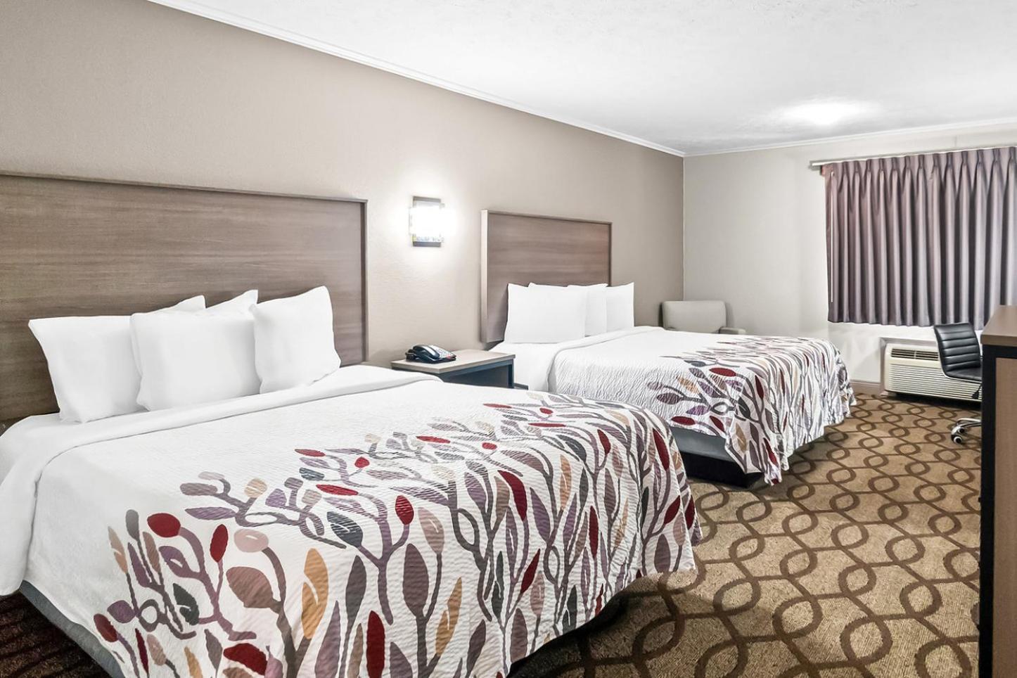 Red Roof Inn & Suites Lexington - Hamburg Eksteriør billede
